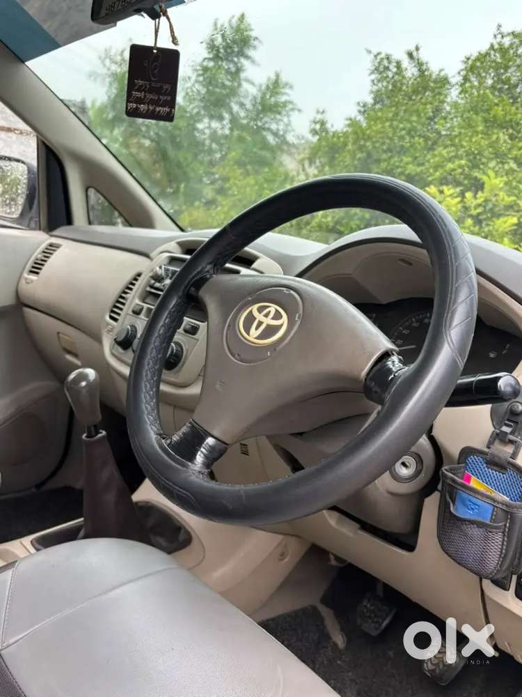 Toyota Innova Diesel 2015