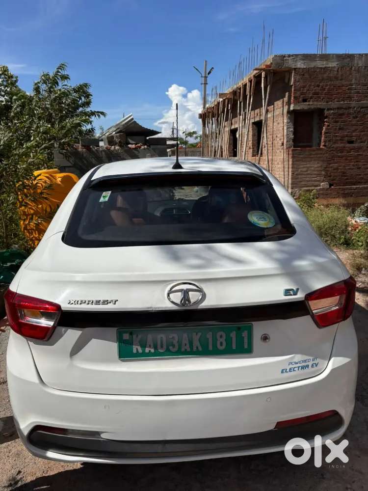 Tata Xpress-t Xm+ Ev 2022