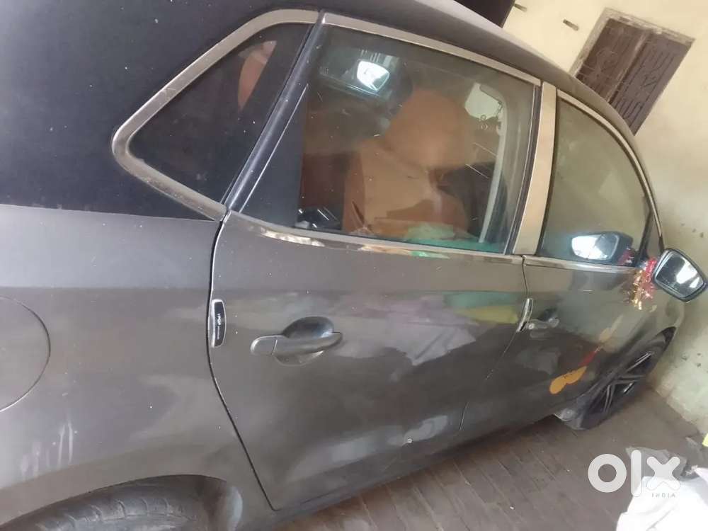 Volkswagen Polo 212 Petrol 95168 Km Driven
