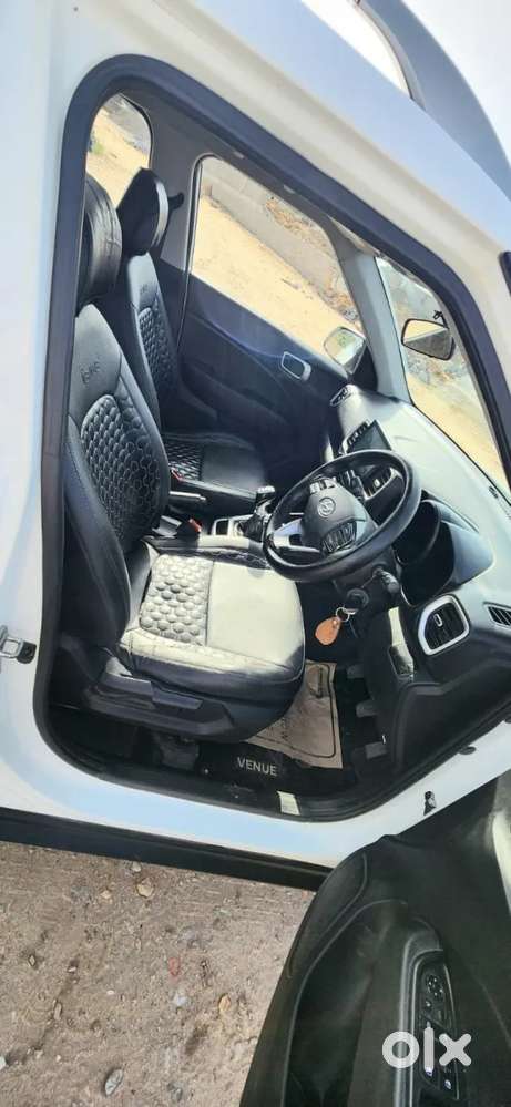 Hyundai Venue [2022-ongoing] 1.5 Crdi Sx, 2020, Diesel