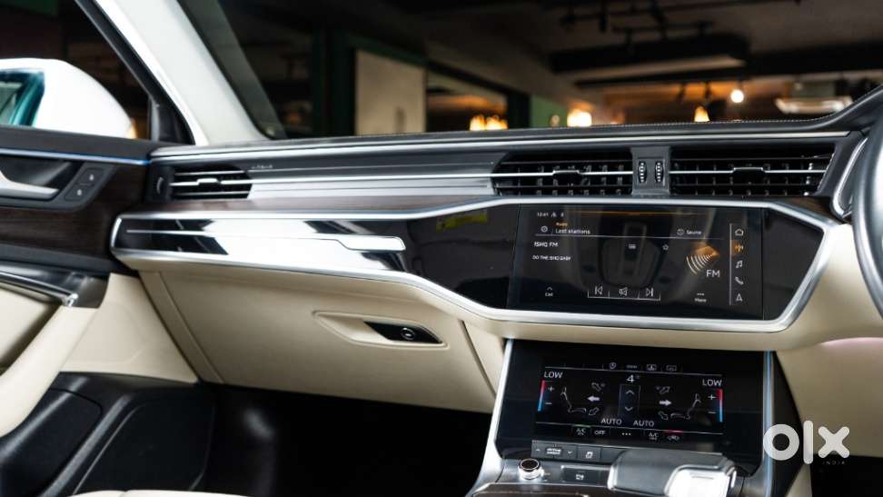 Audi A6 2.0 45 Tfsi Premium Plus, 2024, Petrol
