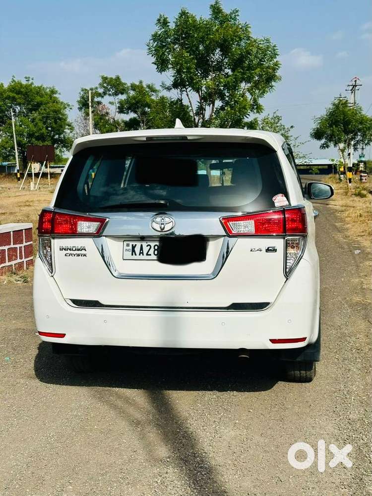 Toyota Innova Crysta 2021 Diesel 60000 Km Driven