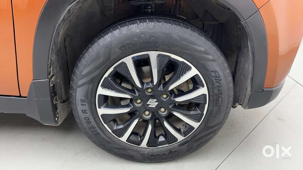 Maruti Suzuki Vitara Brezza 1.5 Zxi Plus At, 2021, Petrol
