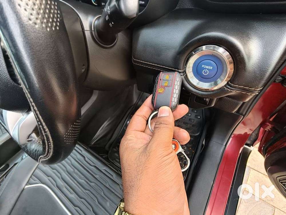 Maruti Suzuki Grand Vitara 1.5 Zeta Plus Dual Tone Intelligent Hybri..