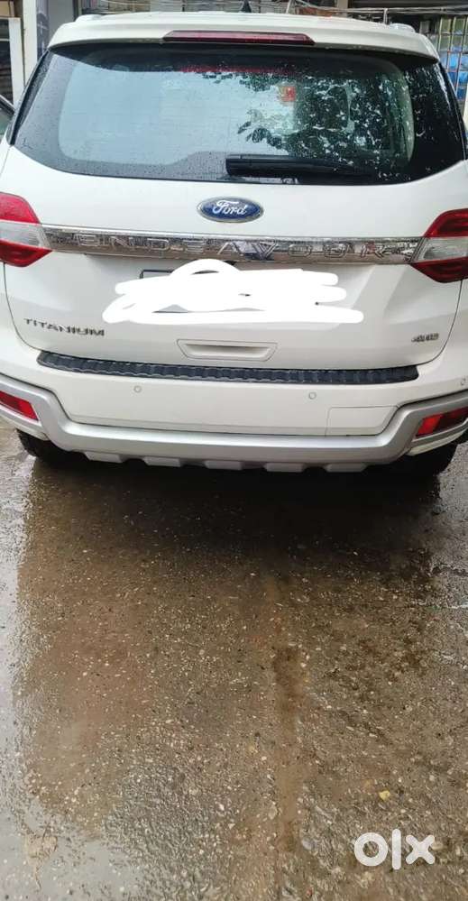 Ford Endeavour 3.2 Titanium Plus 4x4 At 2016
