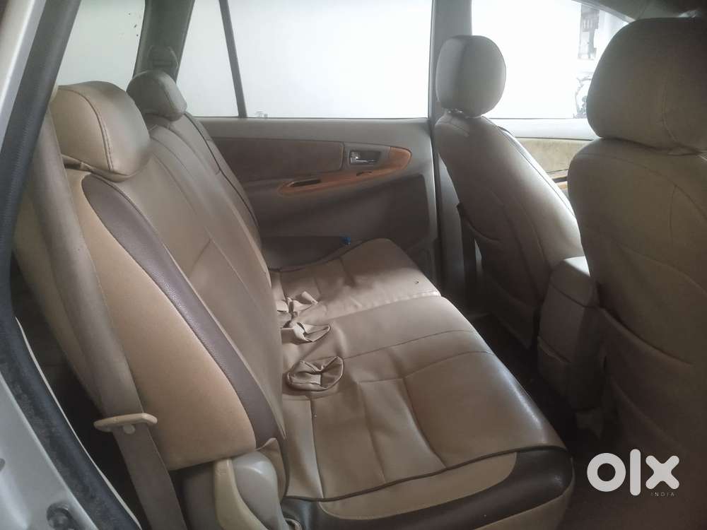 Toyota Innova 2009-2011 2.0 Gx 8 Str, 2010, Diesel