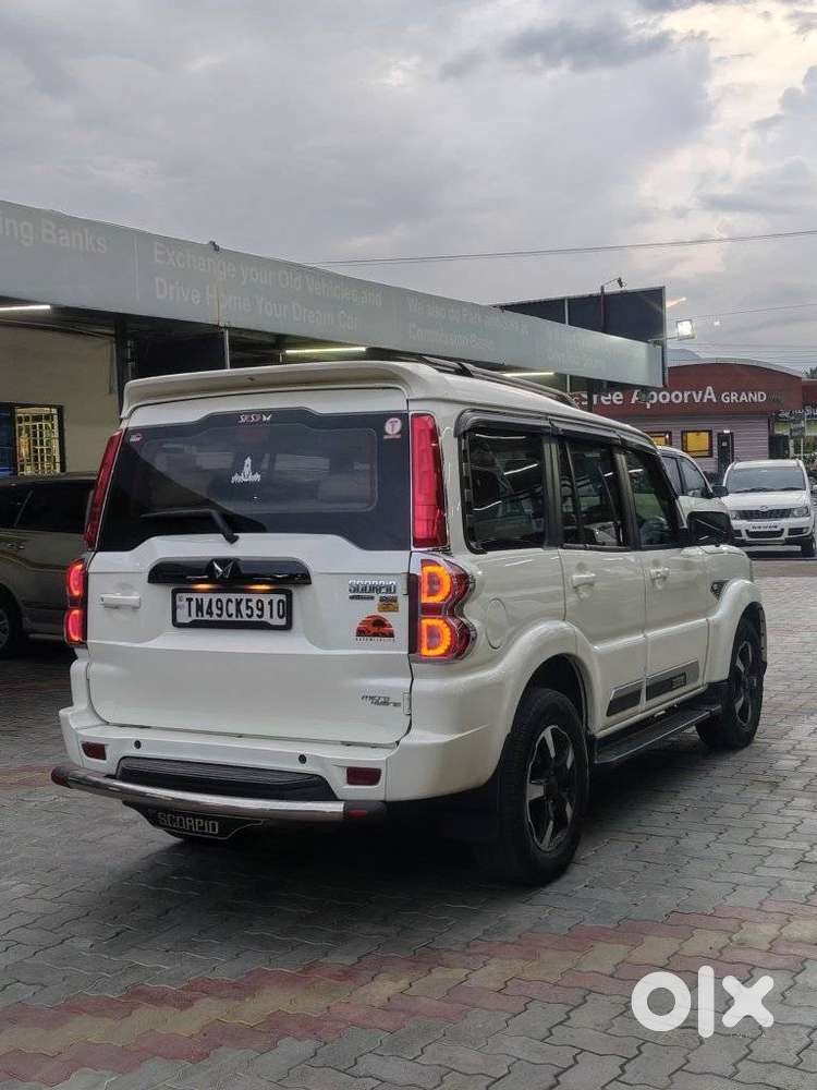 Mahindra Scorpio Classic 2.2 S 11 Mt 7 Str, 2023, Diesel