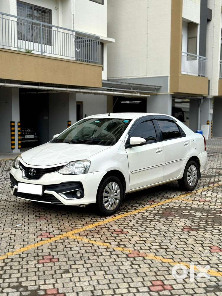 Toyota Etios 1.5 V, 2018, Petrol