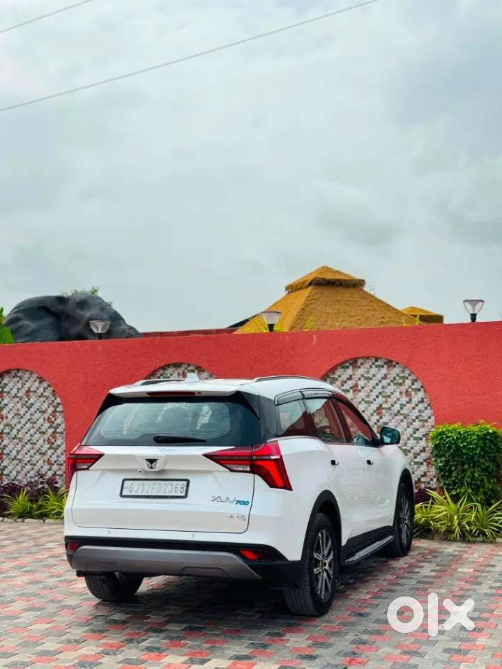 Mahindra Xuv700 2.2 Ax 7 Diesel Mt Luxury Pack Str, 2023, Diesel