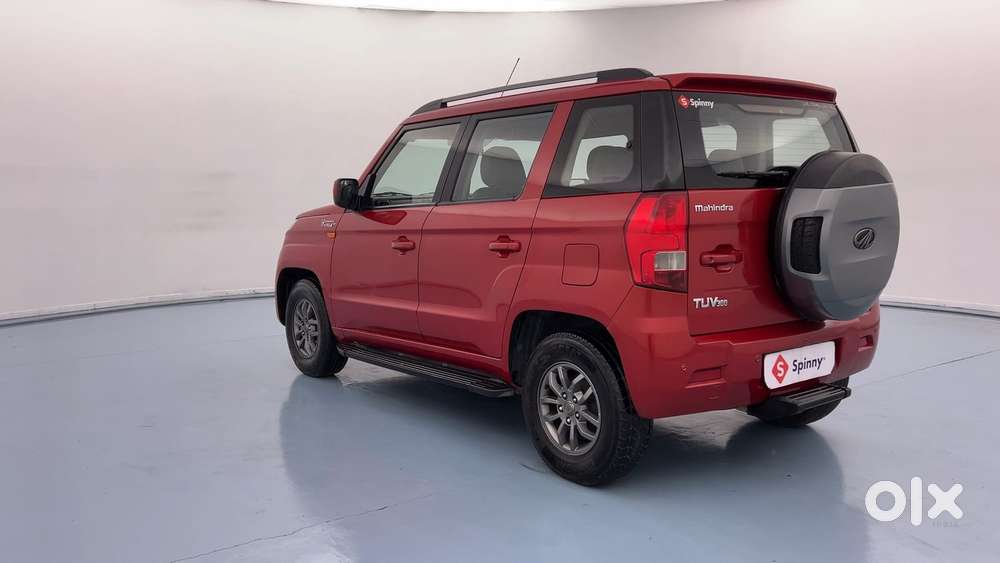 Mahindra Tuv 300 T10, 2018, Diesel