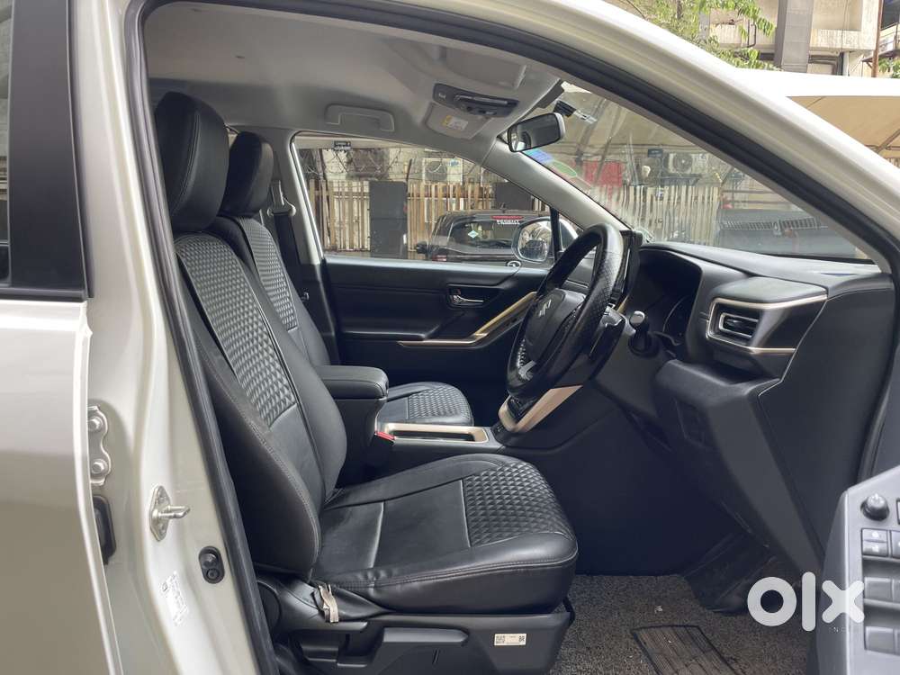 Toyota Innova Hycross 2.0 Vx Hybrid 8 Str, 2023, Cng & Hybrids