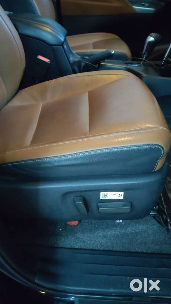 For Sale: Toyota Innova Crysta 2021 Top-end Petrol Automatic