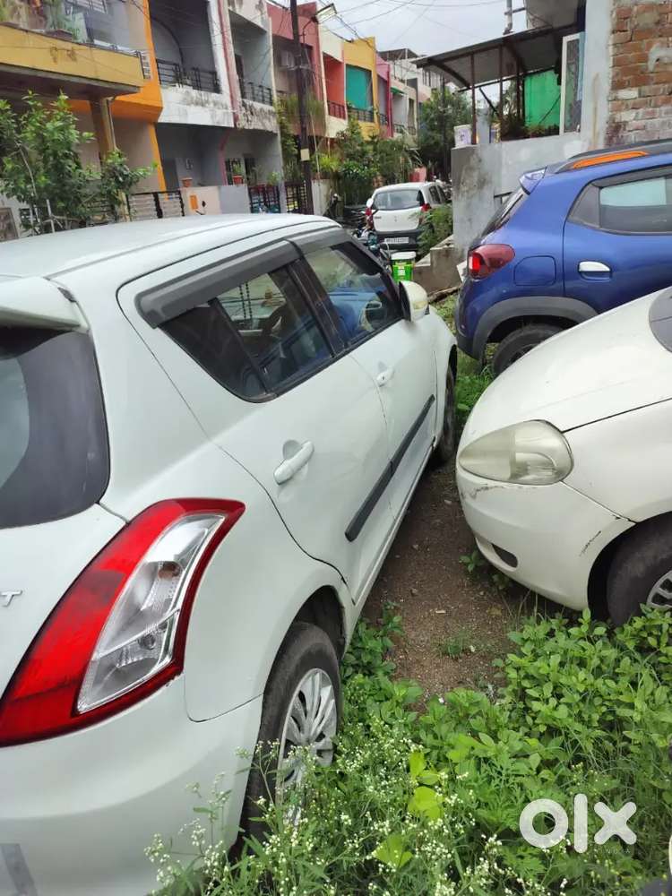 Maruti Suzuki Swift 2012 Diesel 112000 Km Driven