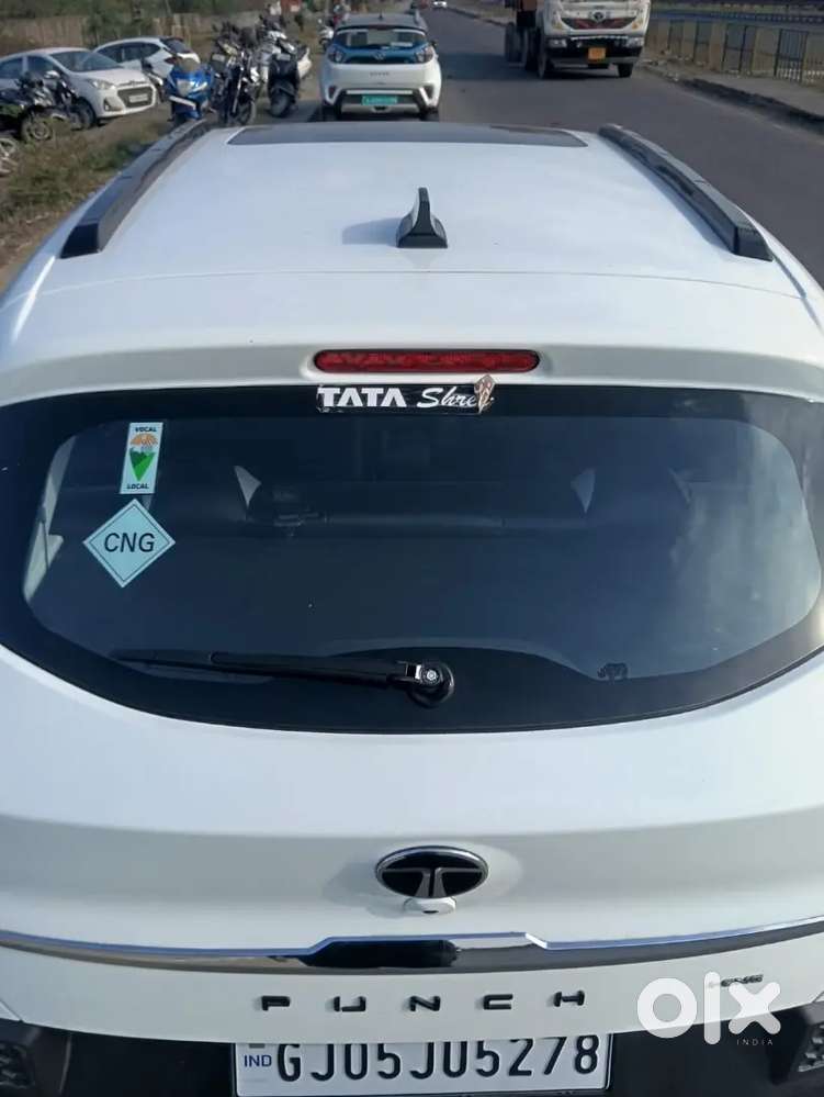 Tata Punch 2025 Cng & Hybrids 5600 Km Driven