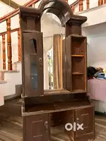 dressing table