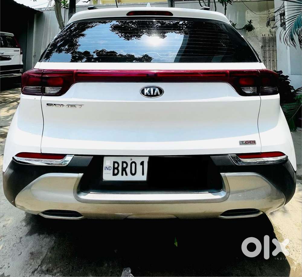 Kia Petrol Car 2021