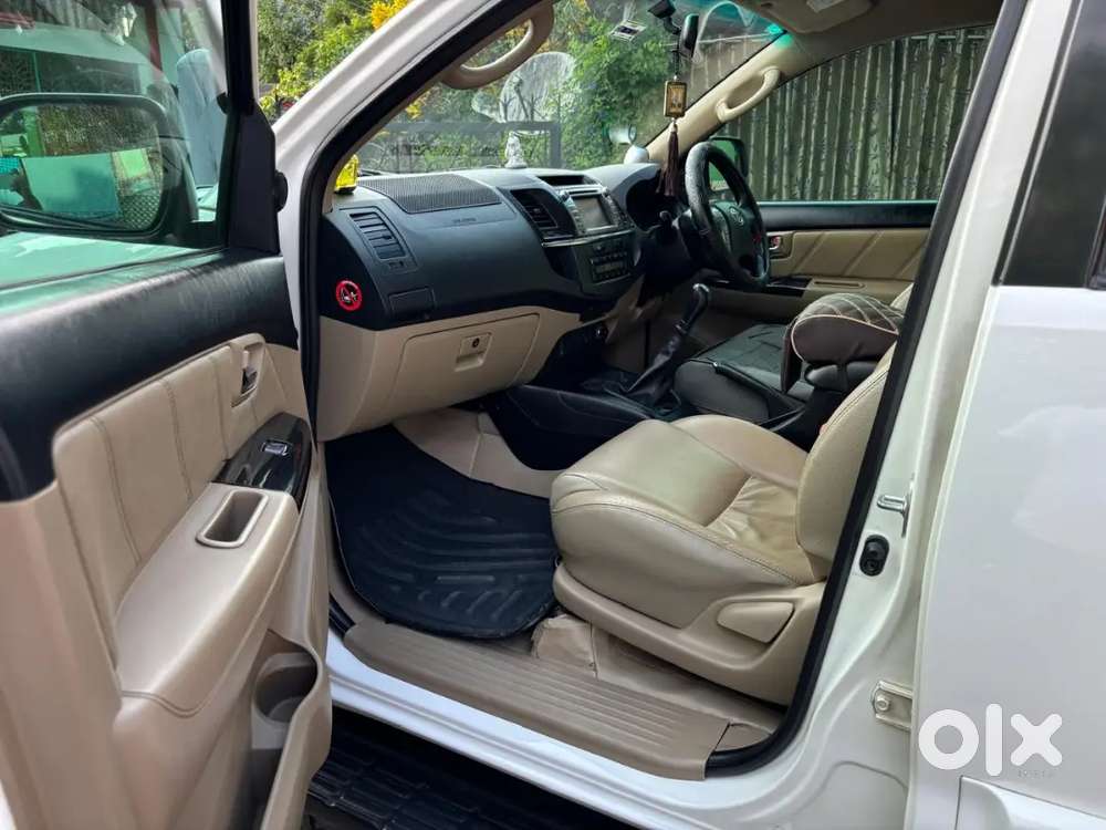 Toyota Fortuner 2014 Diesel 160000 Km Driven