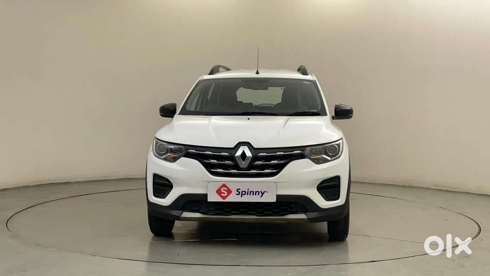 Renault Triber Rxt, 2022, Petrol