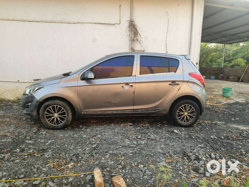 Hyundai I20 Magna 2014  61,000 Km  Family Driven  Excellent Engine
