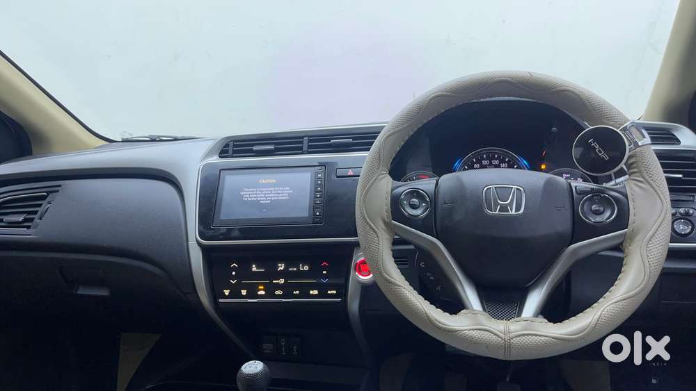Honda City 1.5 V 4th Gen I-vtec Mt, 2023, Petrol