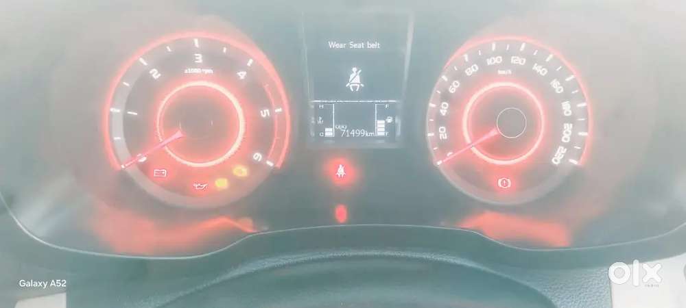 Mahindra Xuv300 1.5 W6 2024