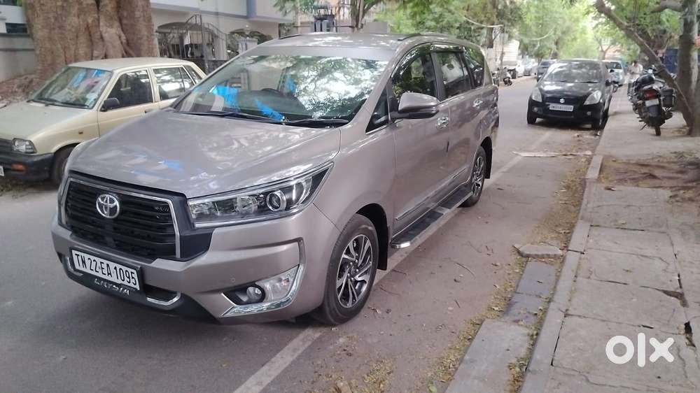 Toyota Innova Crysta 2.4 V 7 Str, 2023, Diesel