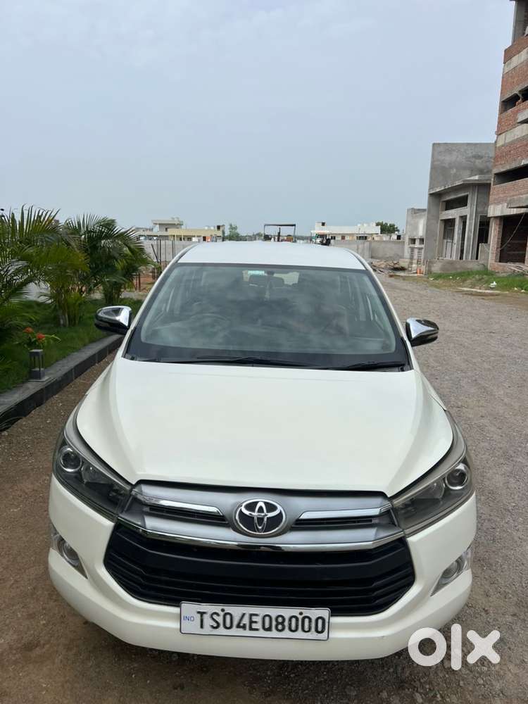 Toyota Innova Crysta 2018