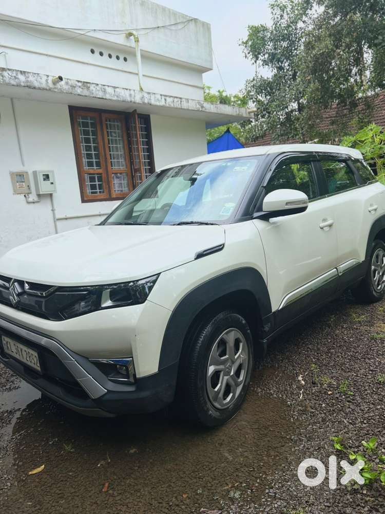 Maruti Brezza Petrol Hybrid 2022