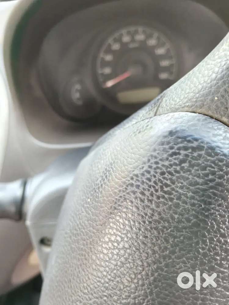 Hyundai Eon Magna 2012