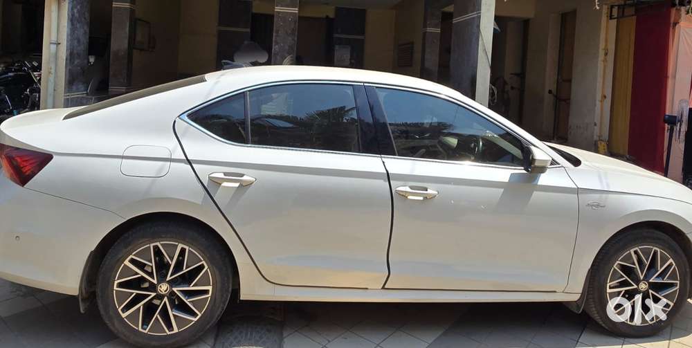 Skoda Octavia 2.0 L K Tsi At, 2021, Petrol