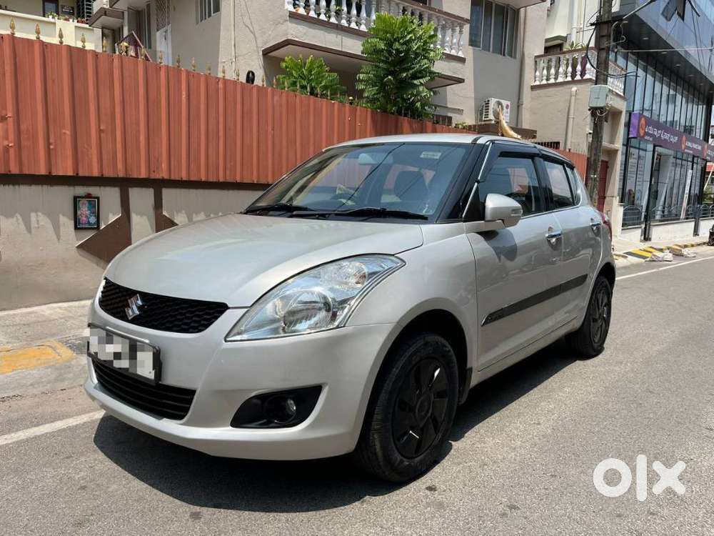 Maruti Suzuki Swift Vxi 1.2 Abs Bs-iv, 2014, Petrol