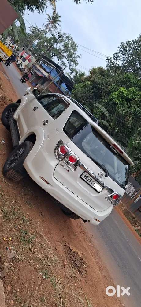Toyota Fortuner 2016 Diesel 90000 Km Driven,4×2 Manuel