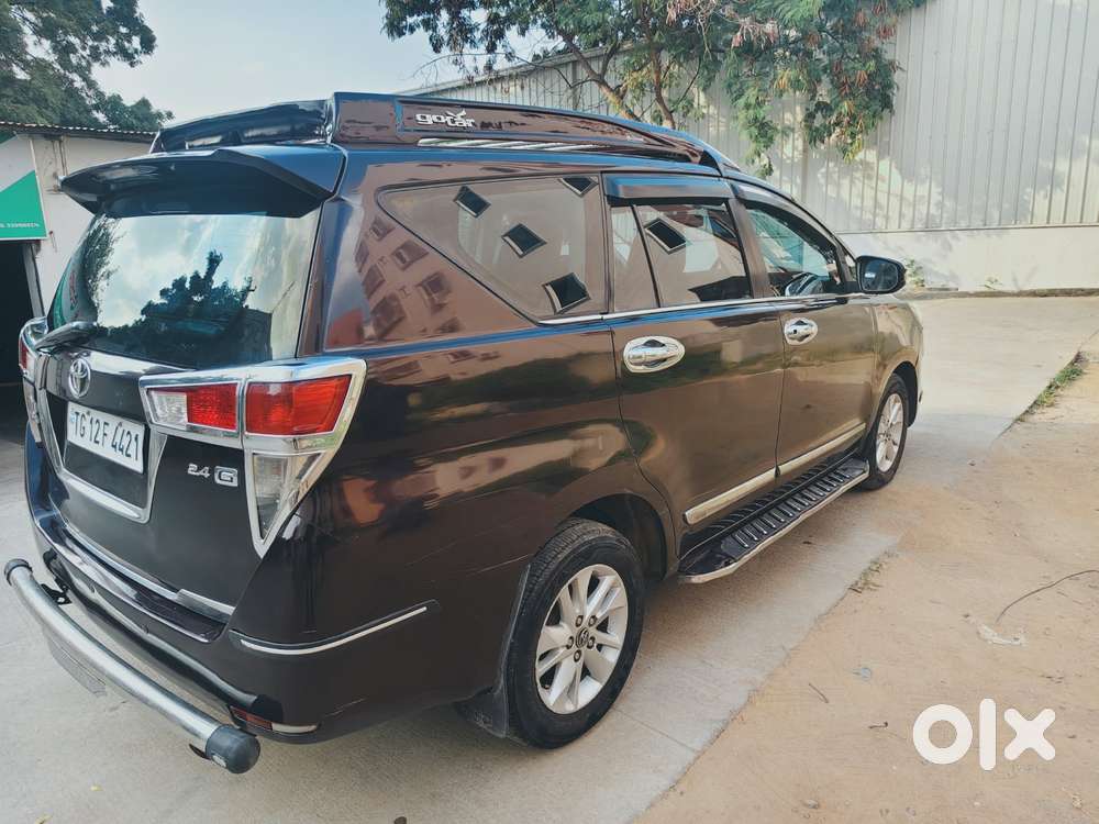 Toyota Innova Crysta 2.4 G Mt 7 Str, 2016, Diesel