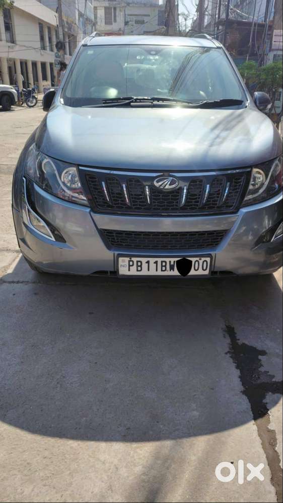 Mahindra Xuv500 2015