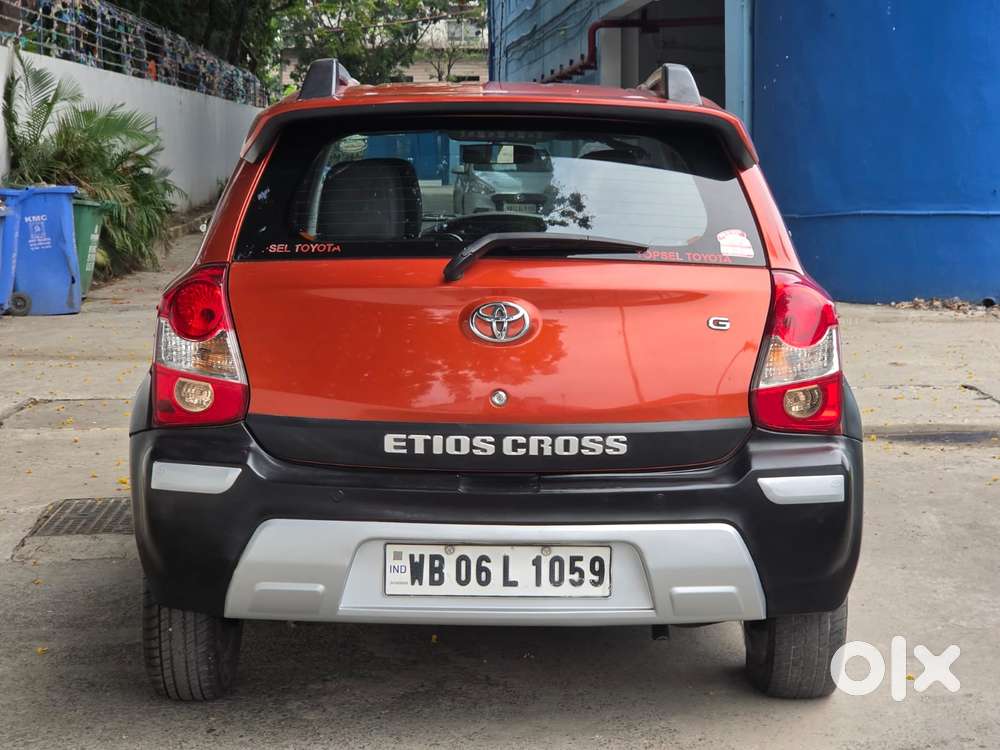 Toyota Etios Cross 1.2l G, 2014, Petrol