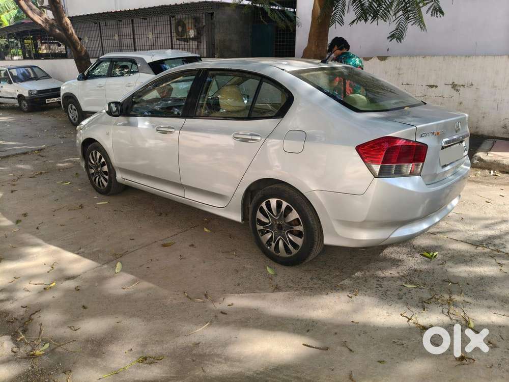 Honda City 2011-2013 V Mt Exclusive, 2011, Petrol