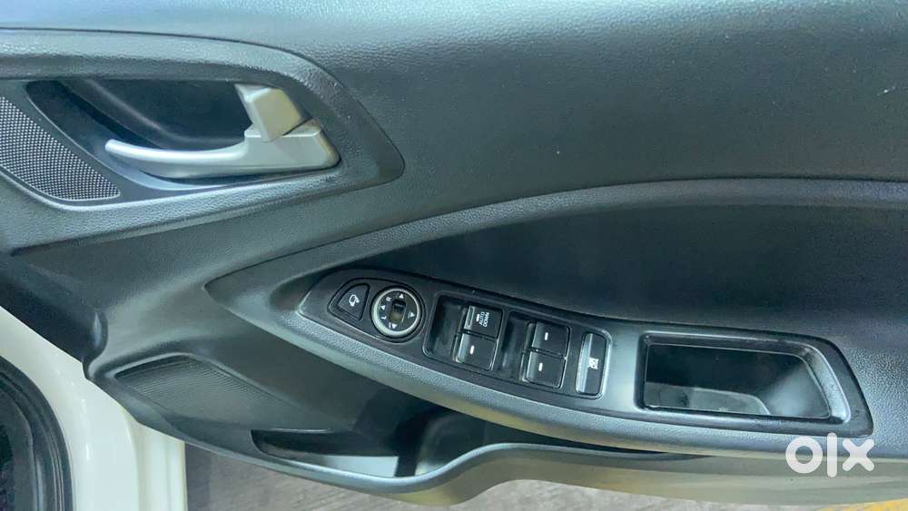 Hyundai Elite I20 Asta 1.2 Dual Tone, 2017, Petrol