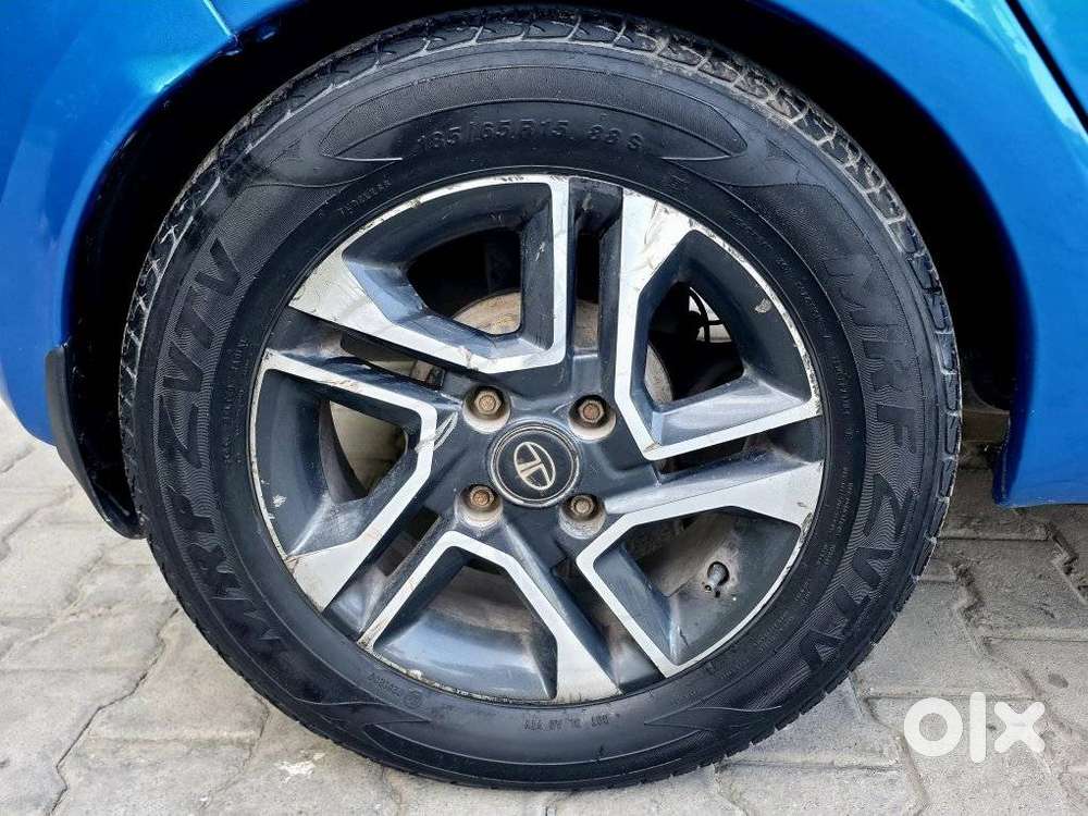 Tata Tiago Xz Plus Cng Dual Tone, 2019, Cng & Hybrids