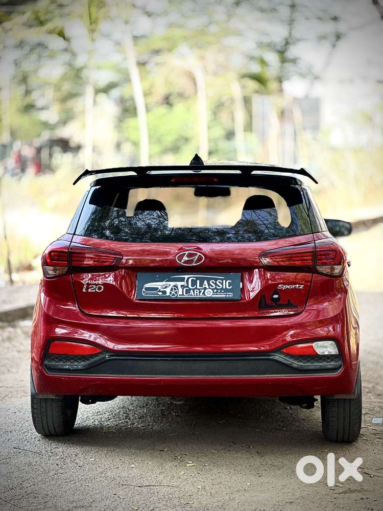 Hyundai I20 Sportz 1.2 Ivt Dual Tone, 2018, Petrol