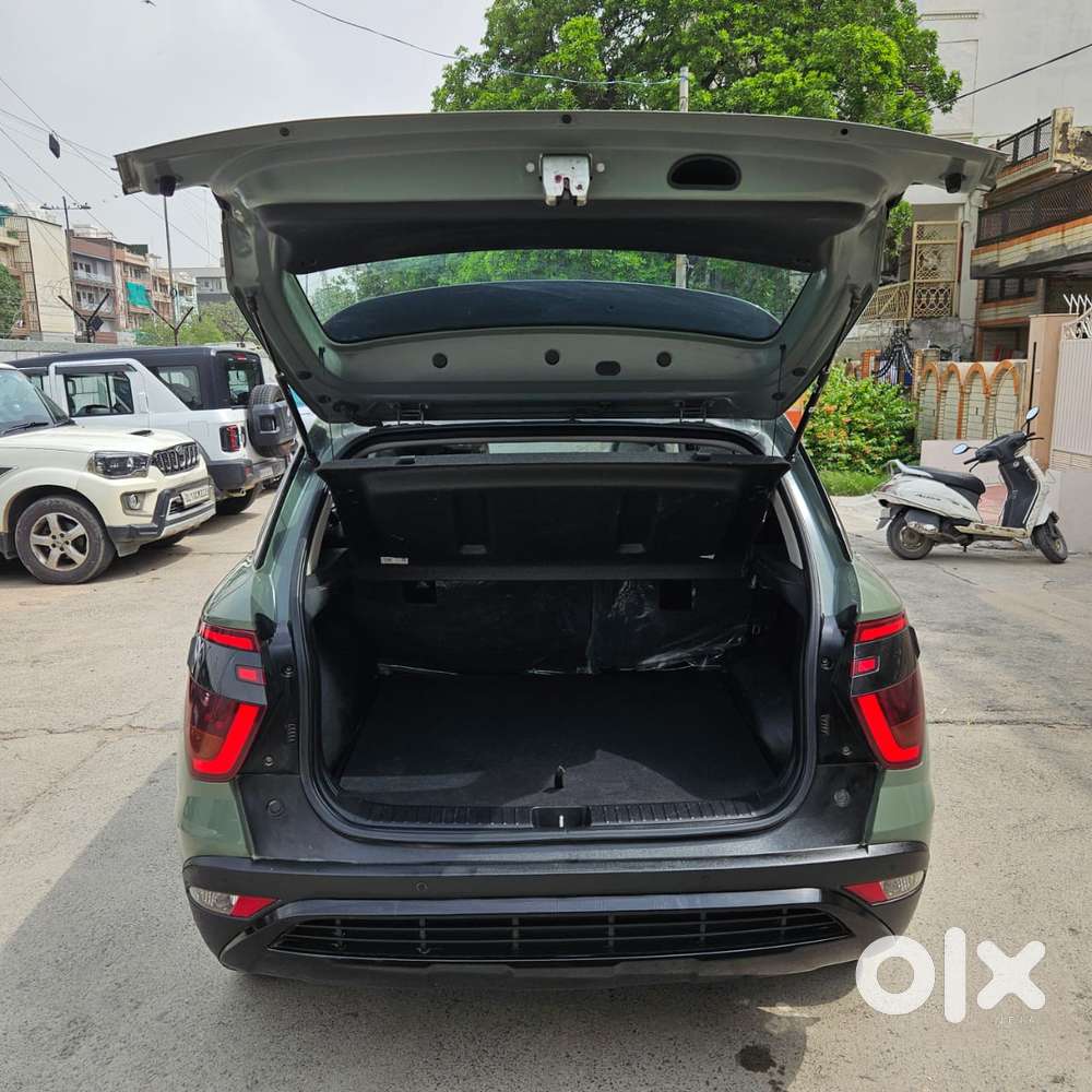 Hyundai Creta Sx Petrol Mt, 2023, Petrol