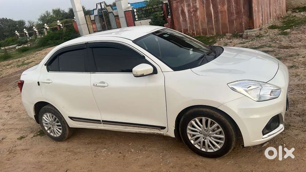 Maruti Suzuki Dzire 2022 Petrol 65000 Km Driven
