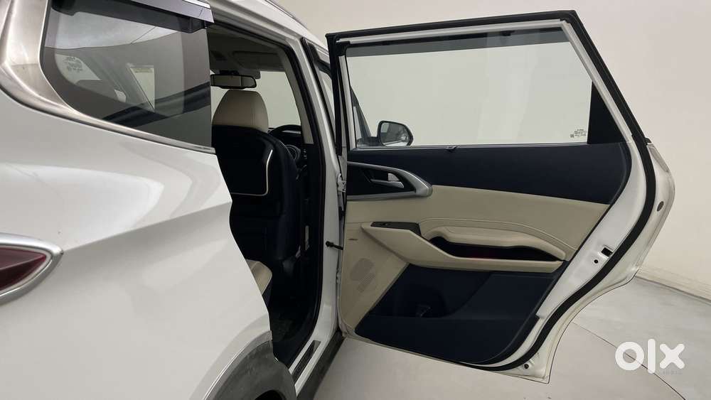 Kia Carens 1.5 Luxury Plus Diesel At 6 Str, 2022, Diesel
