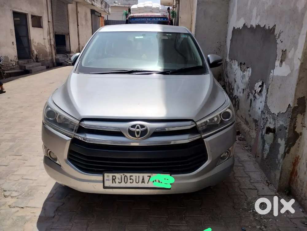Toyota Innova Crysta 2017