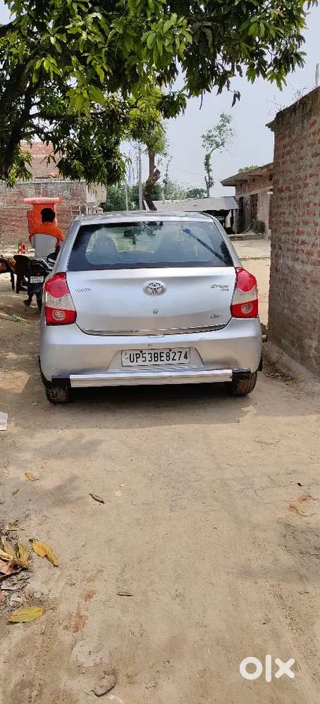 Toyota Etios Liva 2013 Diesel 126000 Km Driven.. Millage 24 Km/l