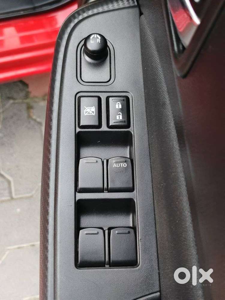 Maruti Suzuki Swift, 2023, Petrol