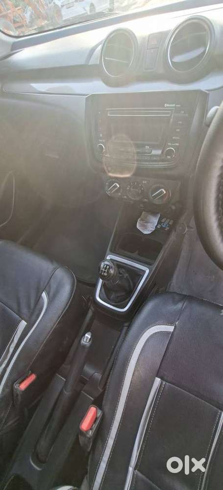Maruti Suzuki Swift Vxi + Manual, 2020, Petrol