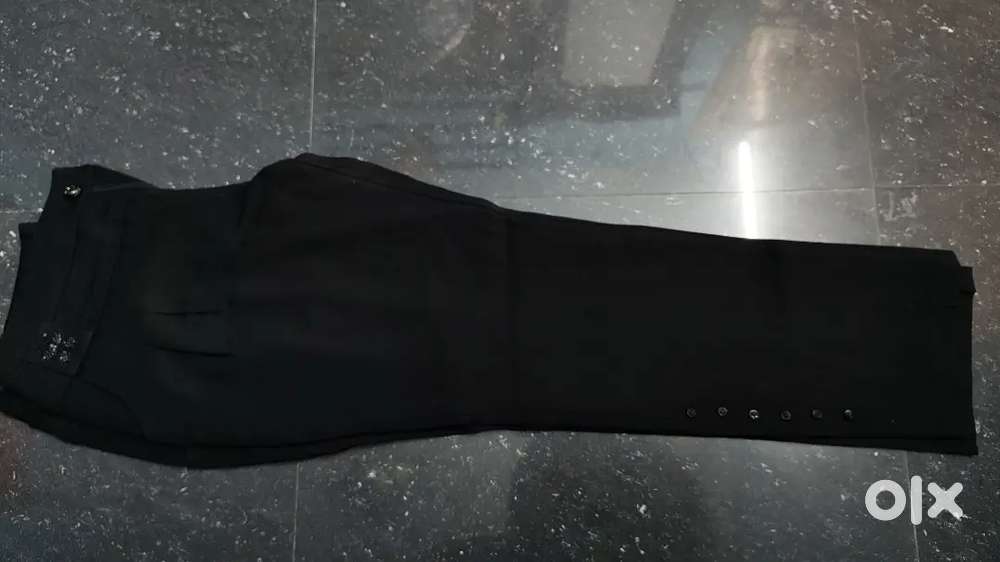 Brand New Black womens Trouser Unused