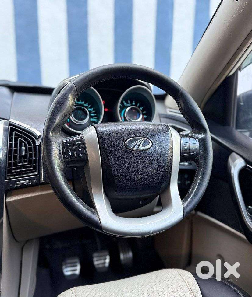 Mahindra Xuv500 2.2 W10, 2015, Diesel