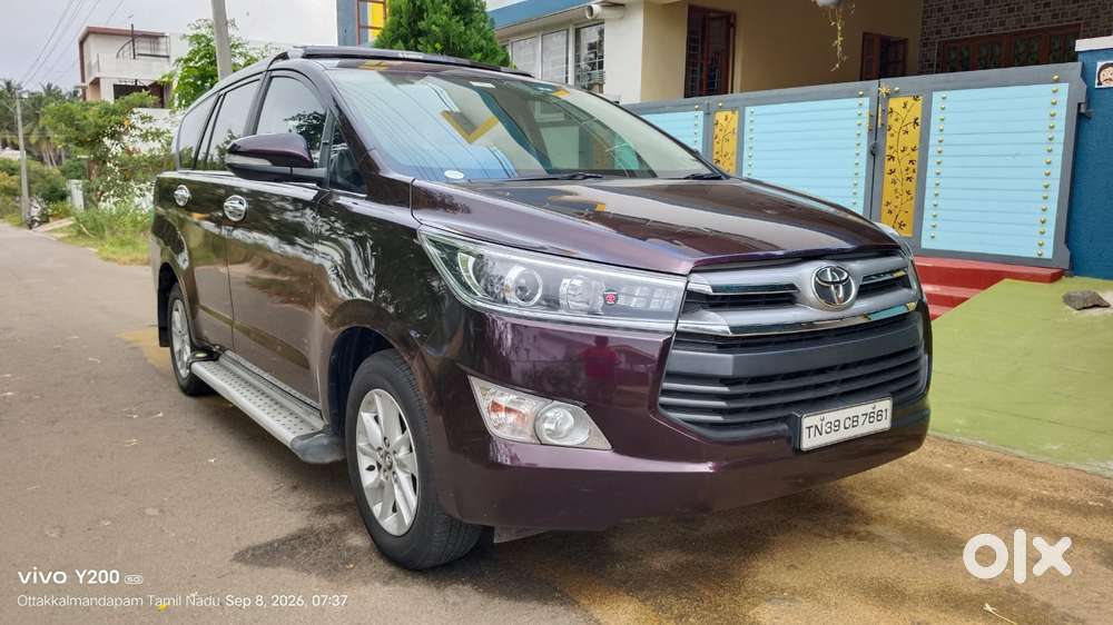 Toyota Innova Crysta 2.4 V, 2017, Diesel