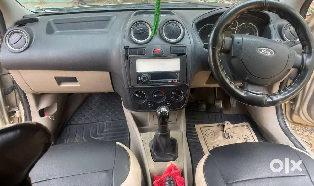 Ford Fiesta 2006 Petrol 180000 Km Driven